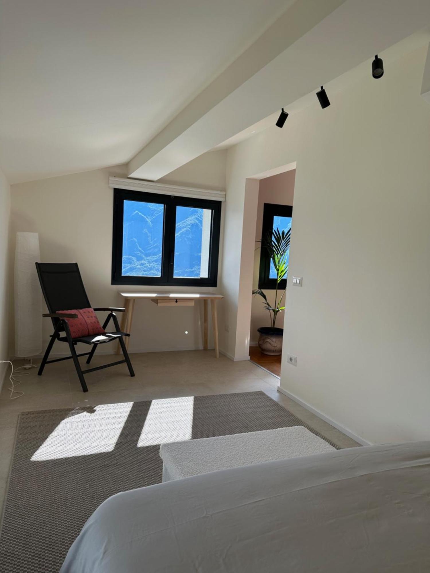 Civenna Villa D'Alba Guest House מראה חיצוני תמונה