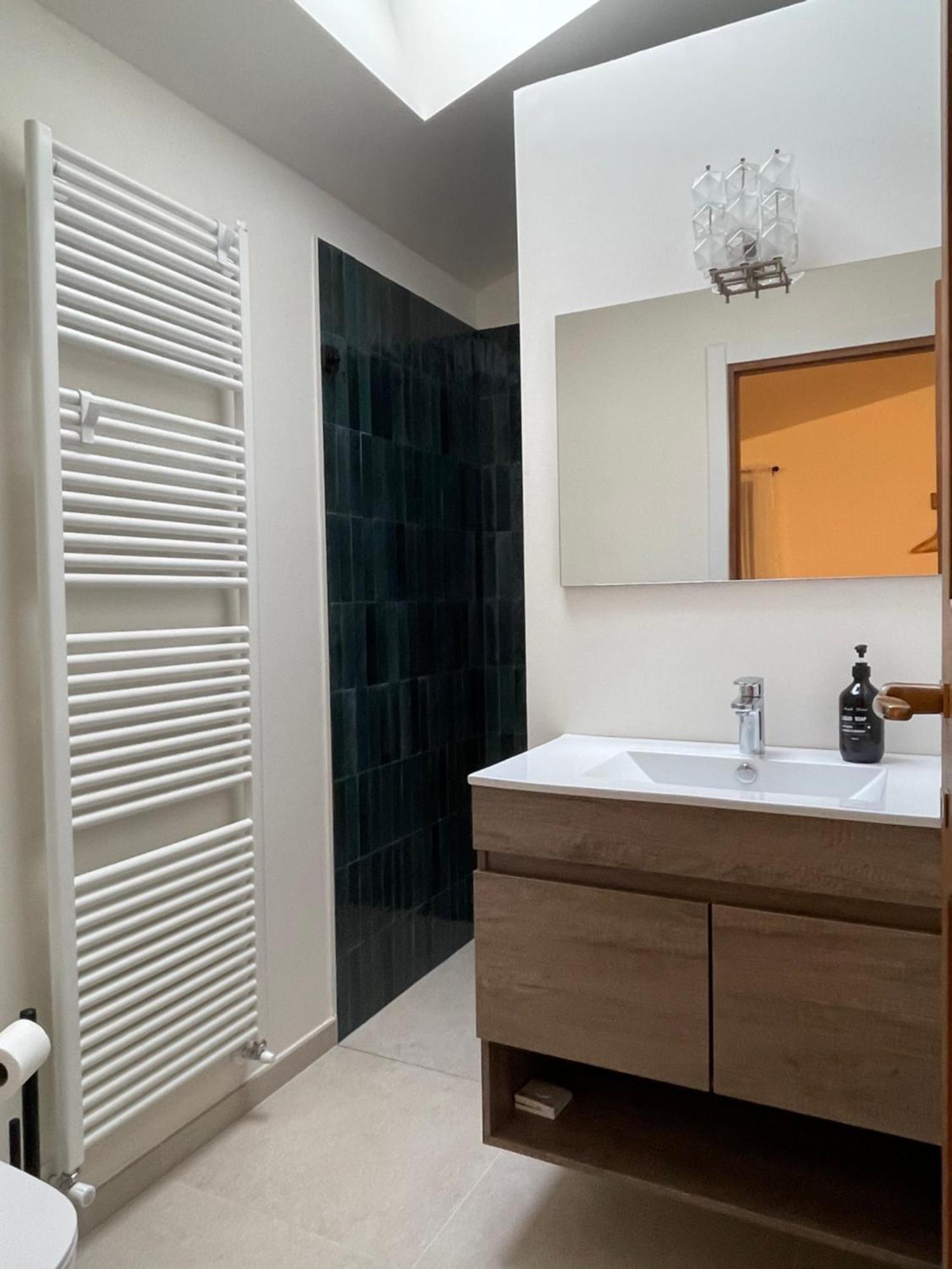 Civenna Villa D'Alba Guest House מראה חיצוני תמונה